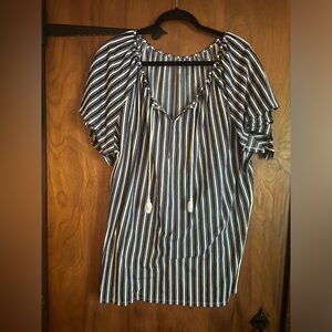 Blouse by Croft and Barrow size 2X blue and white